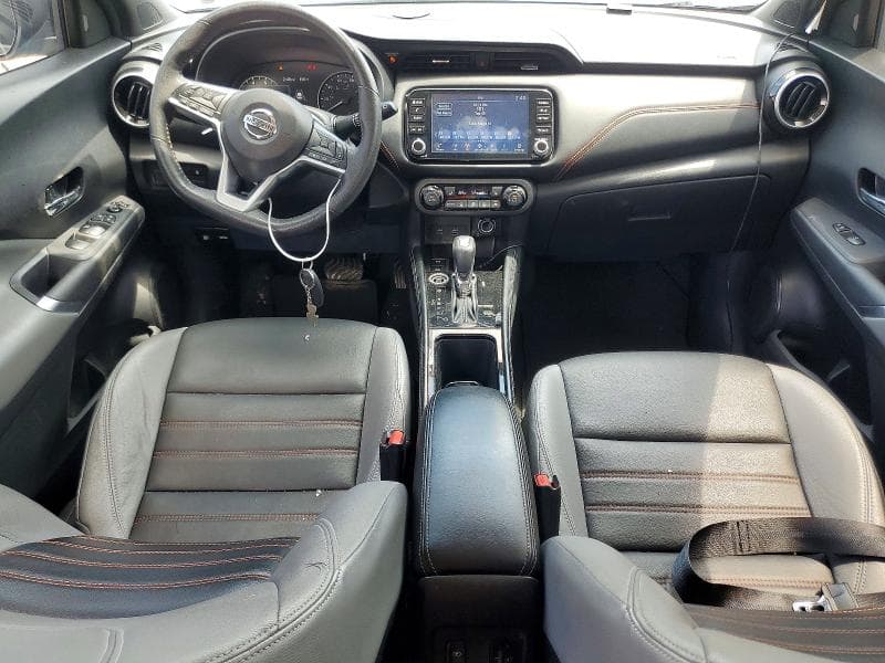 2021 NISSAN KICKS SR 8