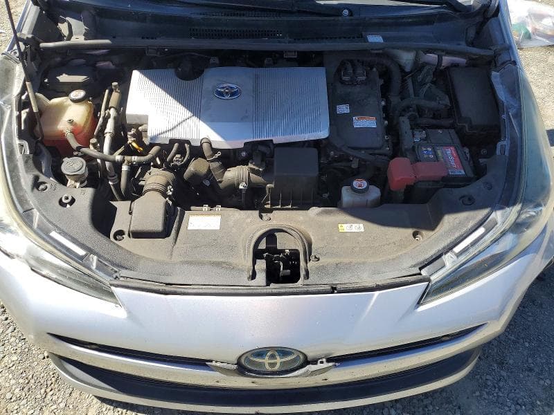 2019 TOYOTA PRIUS LE 11