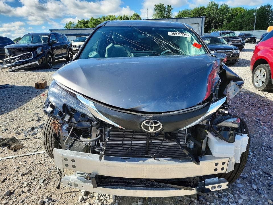 2026 TOYOTA SIENNA XLE 7-PASSENGER XLE 7-PASSENGER 5