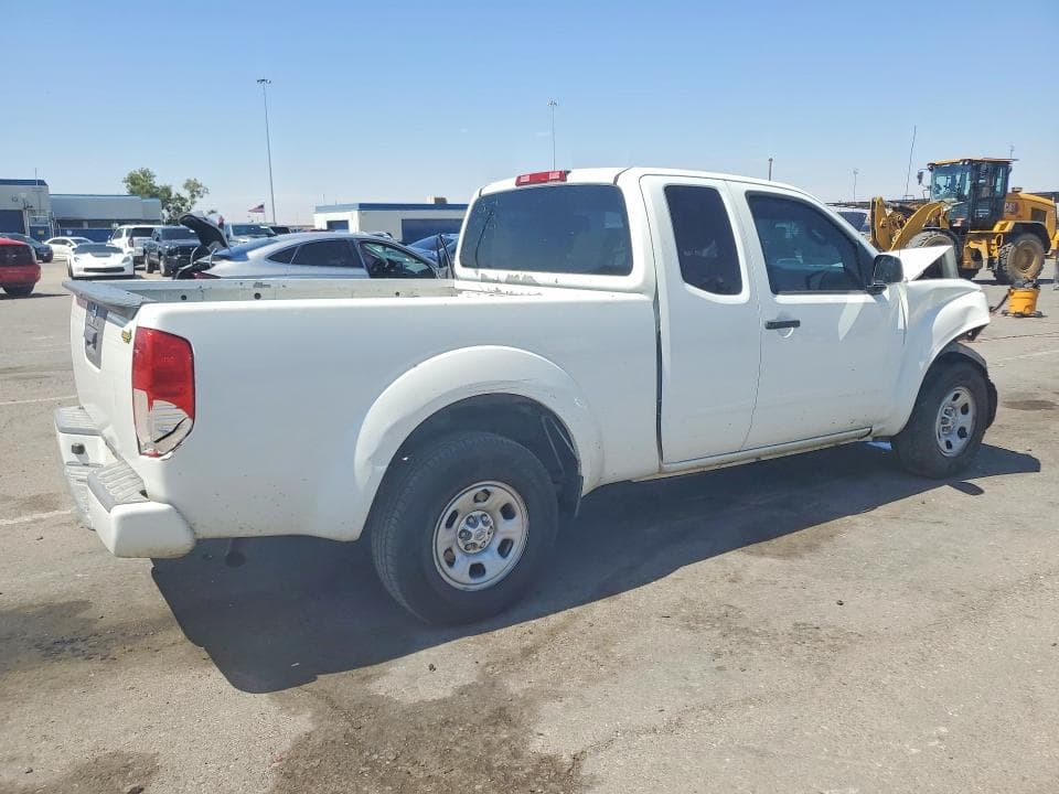 2017 NISSAN FRONTIER S 3