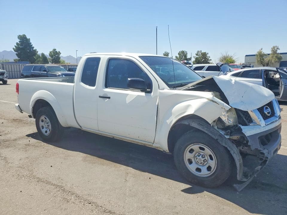 2017 NISSAN FRONTIER S 4