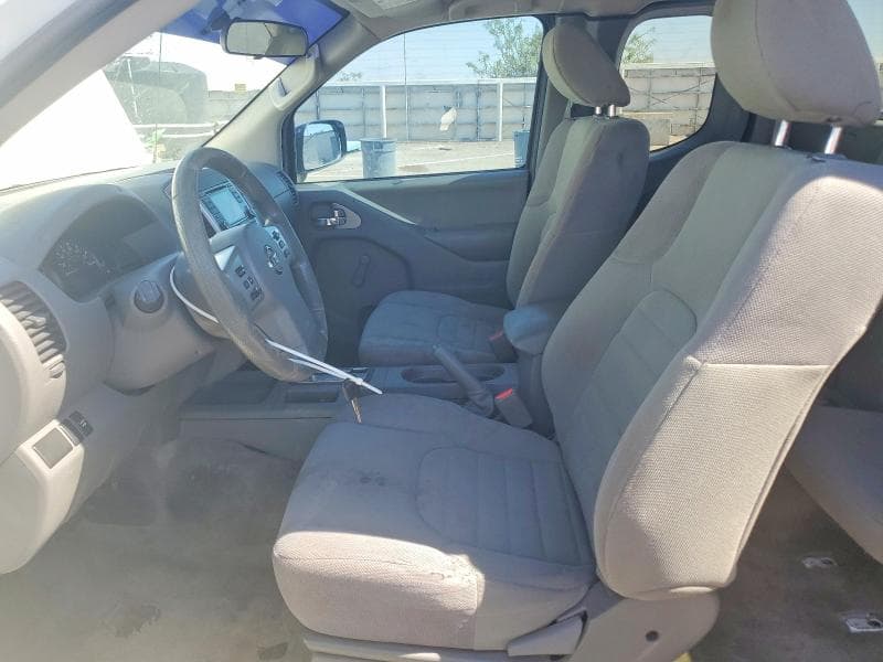 2017 NISSAN FRONTIER S 7