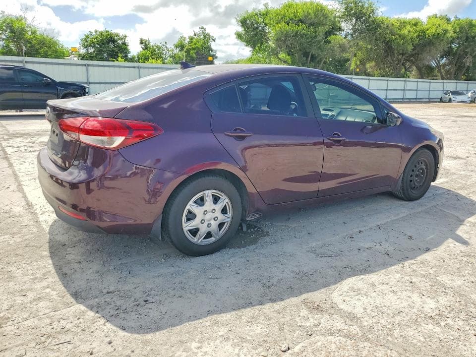 2017 KIA FORTE LX 3