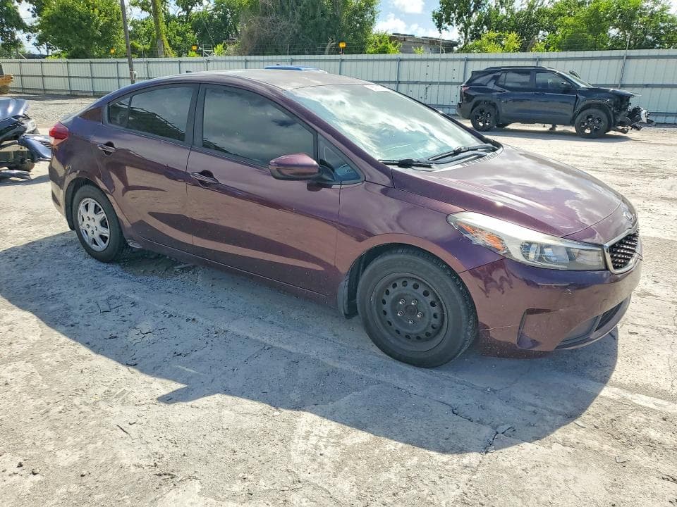 2017 KIA FORTE LX 4
