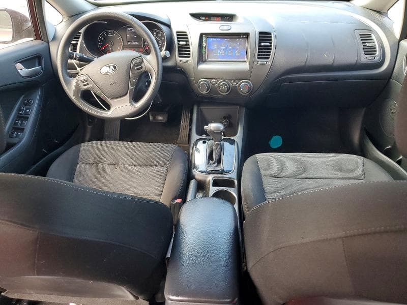 2017 KIA FORTE LX 8