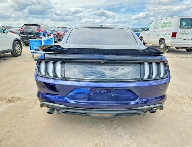 2019 FORD MUSTANG 6