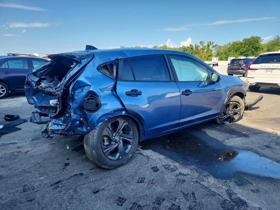 2024 SUBARU CROSSTREK 3