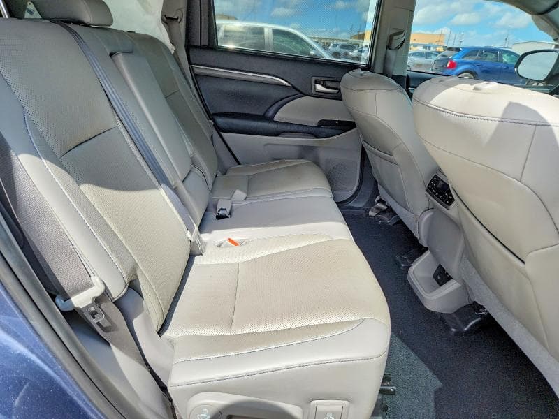 2019 TOYOTA HIGHLANDER LIMITED PLATINUM LIMITED PLATINUM 10