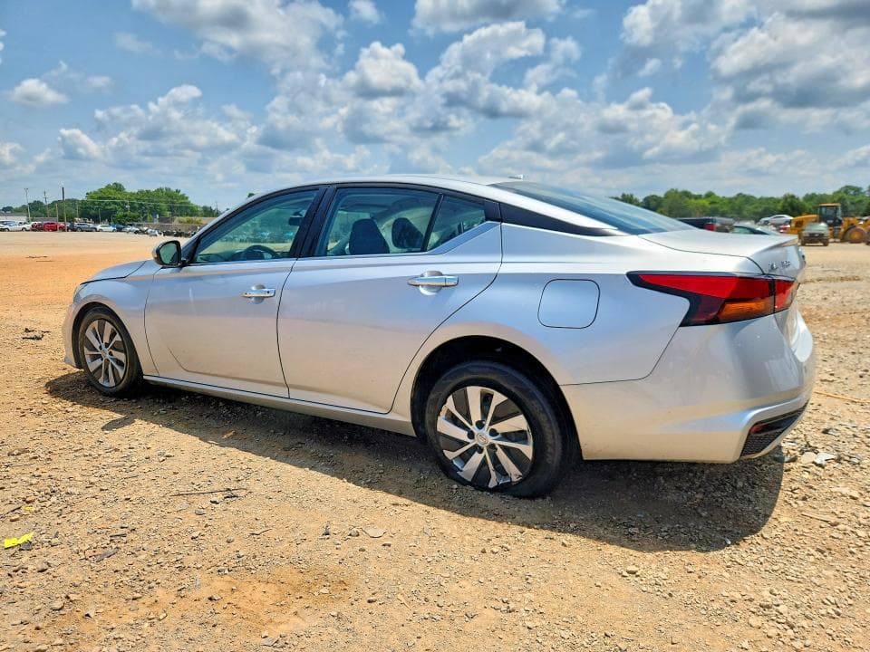 2020 NISSAN ALTIMA S S 2