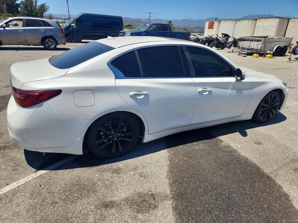 2021 INFINITI Q50 LUXE 3