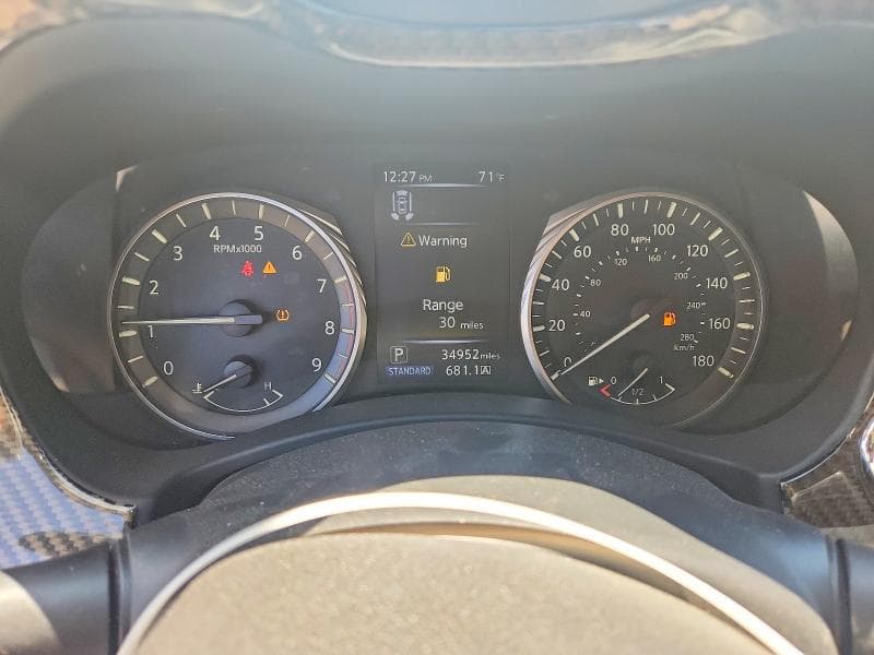 2021 INFINITI Q50 LUXE 9