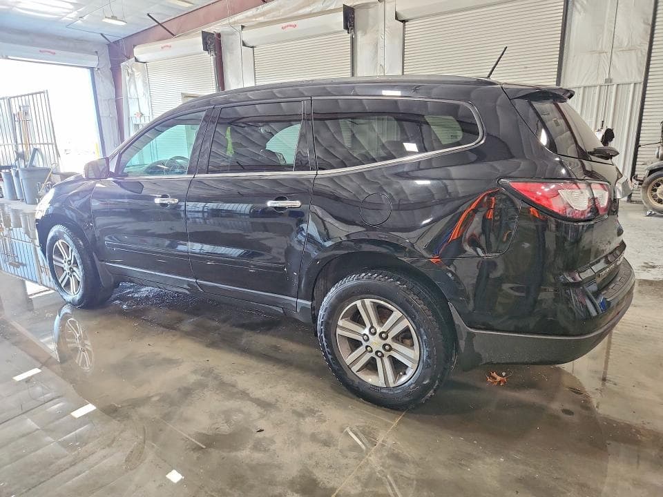 2017 CHEVROLET TRAVERSE LT LT 2
