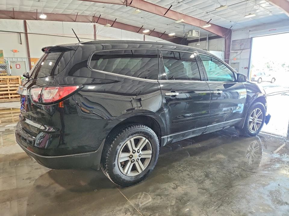 2017 CHEVROLET TRAVERSE LT LT 3