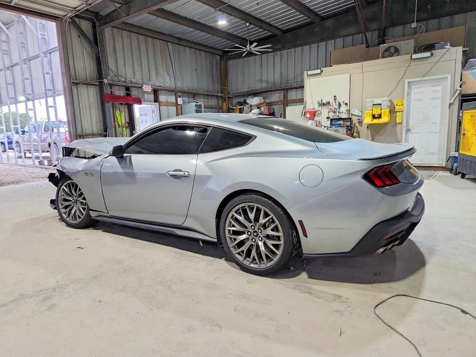 2024 FORD MUSTANG 2D 2