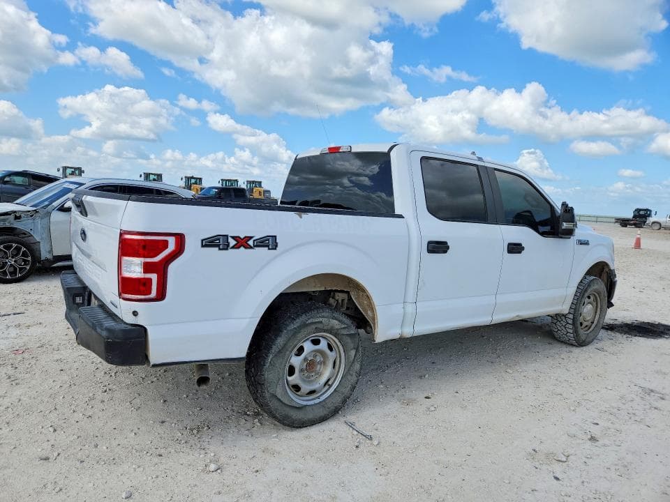 2018 FORD F150 SUPERCREW SUPERCREW 3