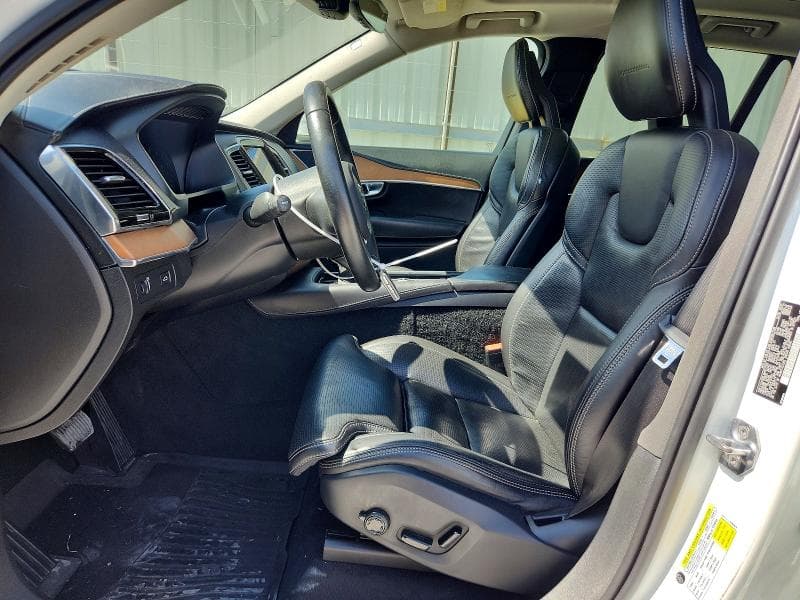 2017 VOLVO XC90 T6 7