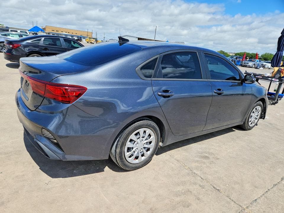 2023 KIA FORTE LX LX 3