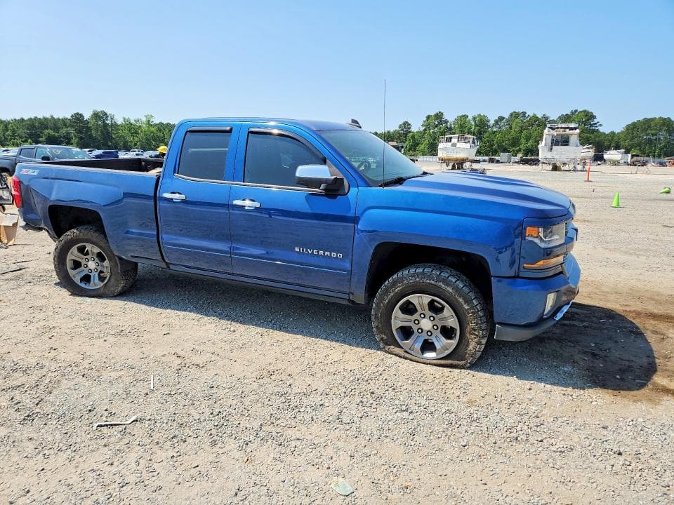 2017 CHEVROLET SILVERADO K1500 LT K1500 LT 4