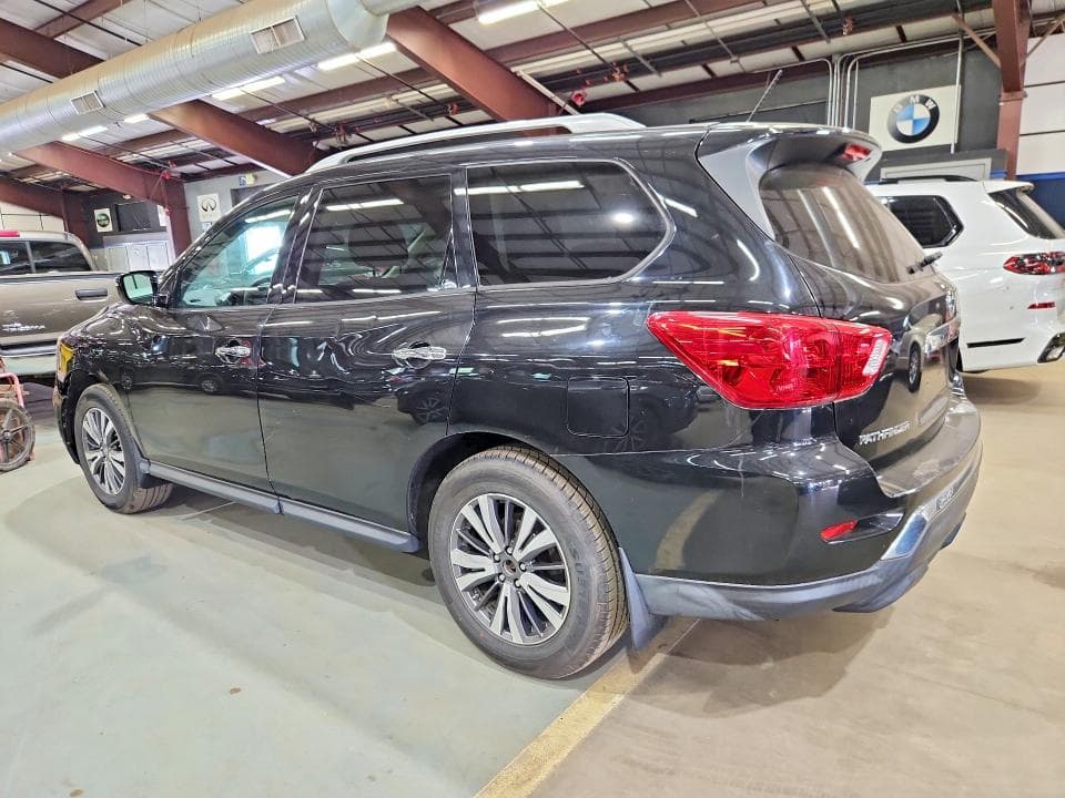 2017 NISSAN PATHFINDER S S 3