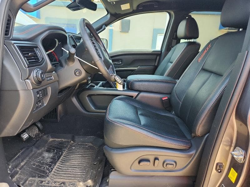 2024 NISSAN TITAN PRO-4X 7