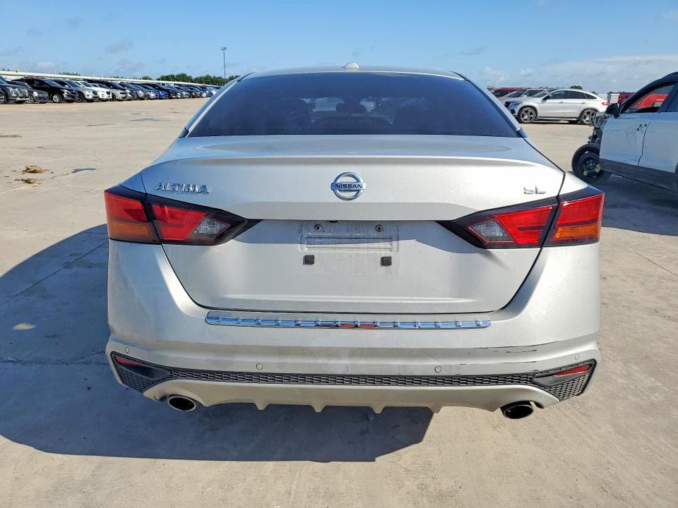 2022 NISSAN ALTIMA SL 6