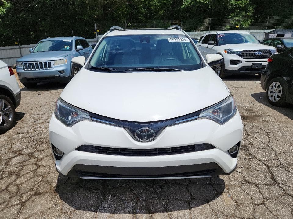 2018 TOYOTA RAV4 XLE 5