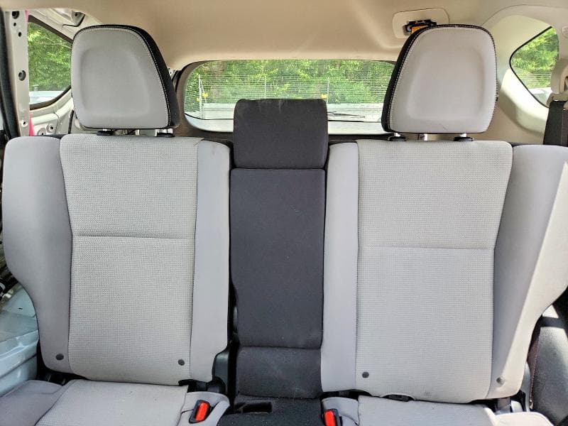 2018 TOYOTA RAV4 XLE 10