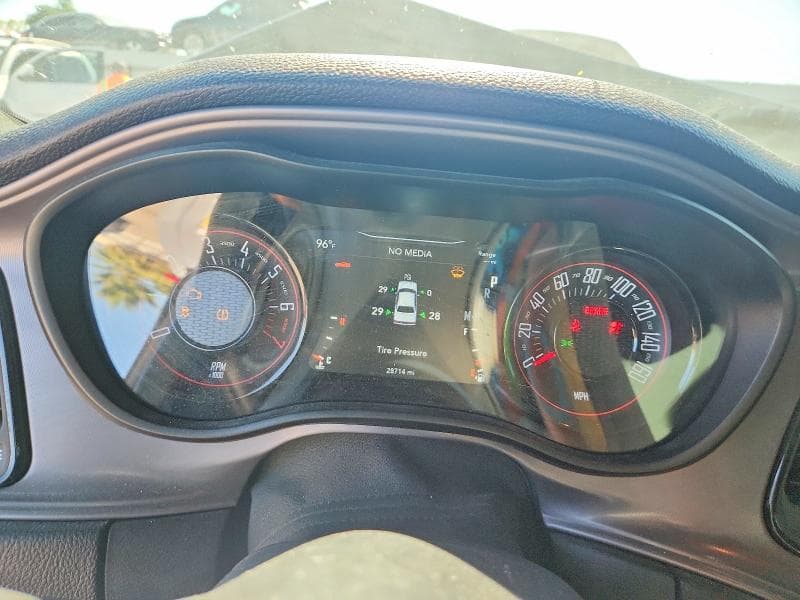 2023 DODGE CHALLENGER SXT 9