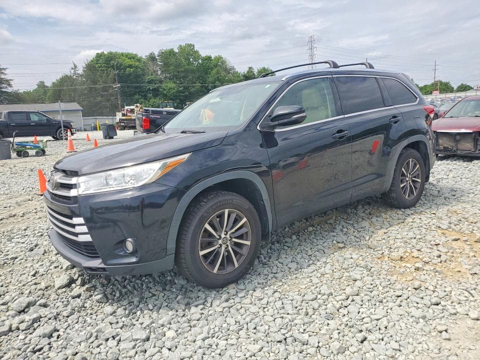 2017 TOYOTA HIGHLANDER XLE XLE - 1