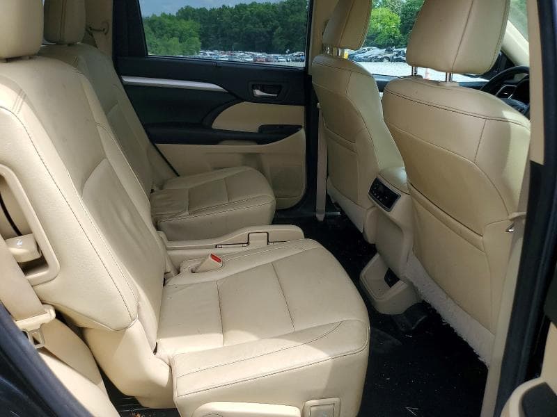 2017 TOYOTA HIGHLANDER XLE XLE 11