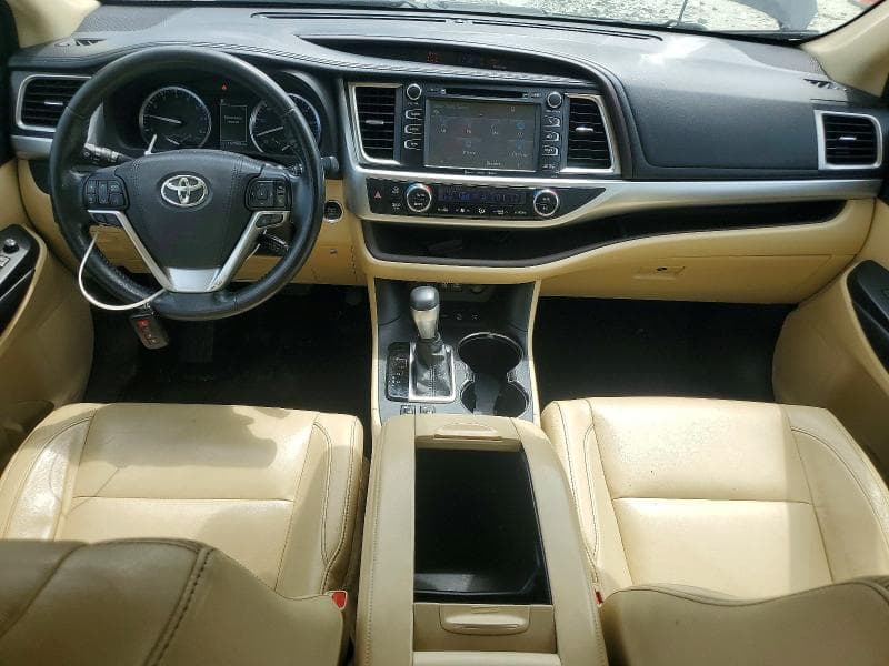 2017 TOYOTA HIGHLANDER XLE XLE 8