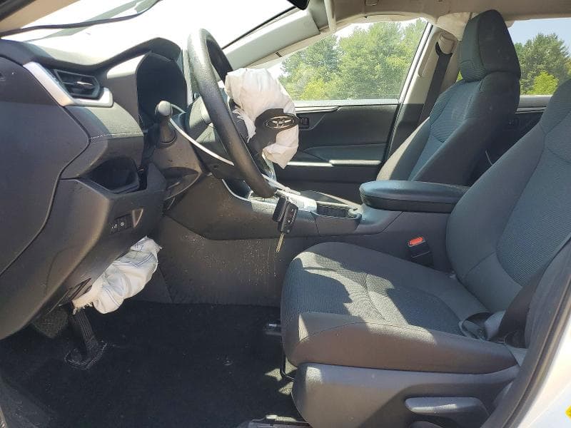 2025 TOYOTA RAV4 LE LE 7