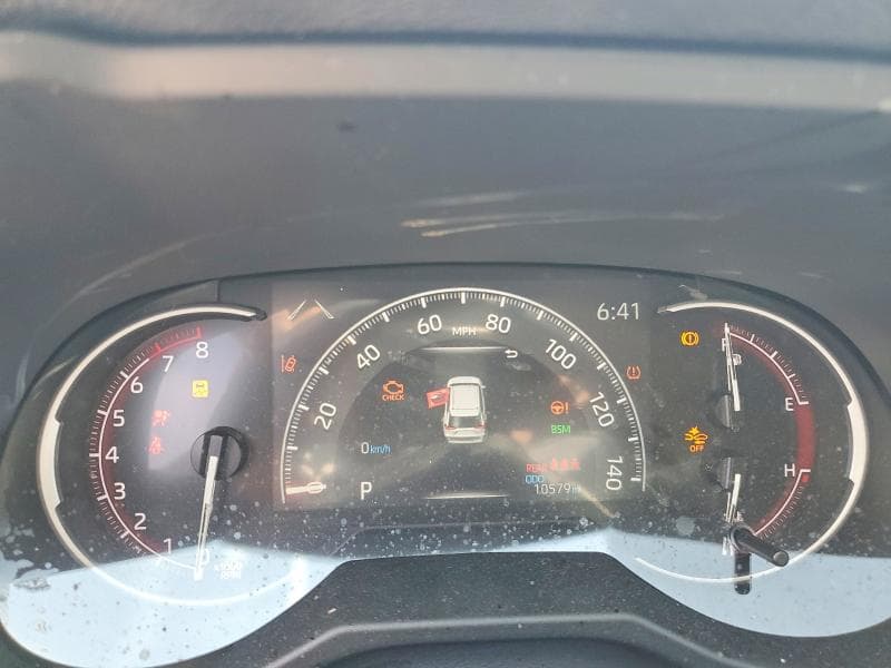 2025 TOYOTA RAV4 LE LE 9