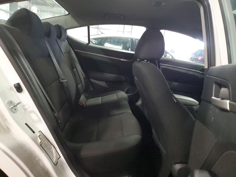 2020 HYUNDAI ELANTRA SEL 10