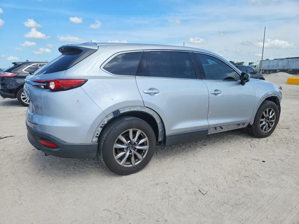 2017 MAZDA CX-9 TOURING 3