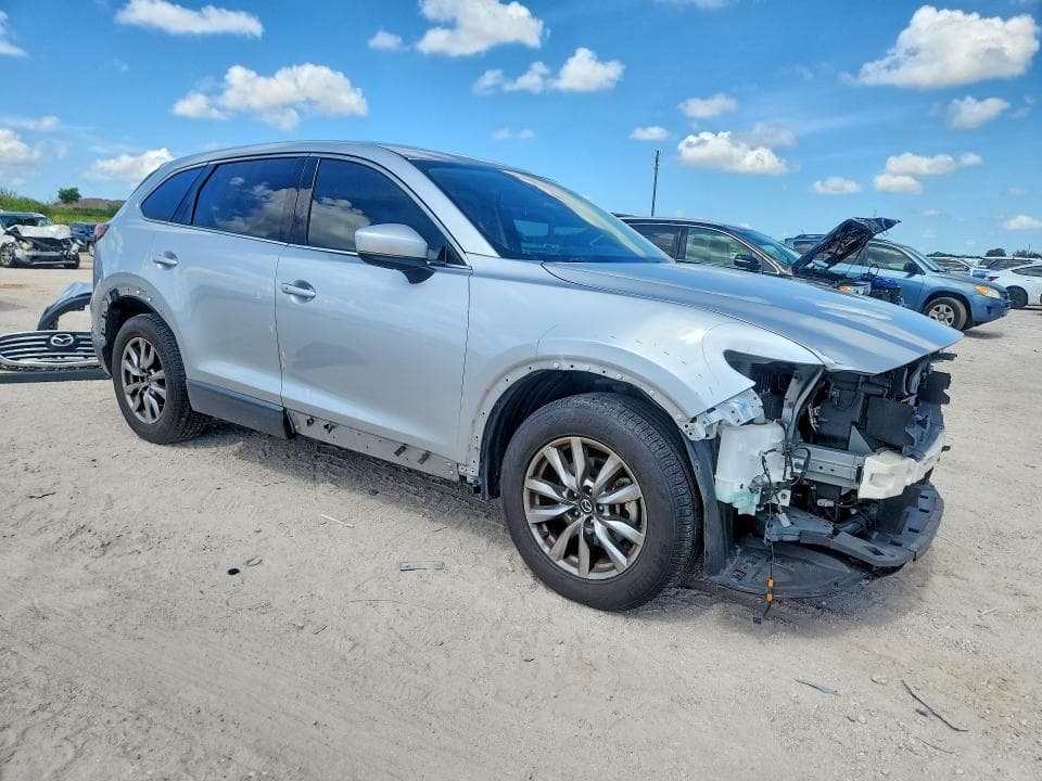 2017 MAZDA CX-9 TOURING 4