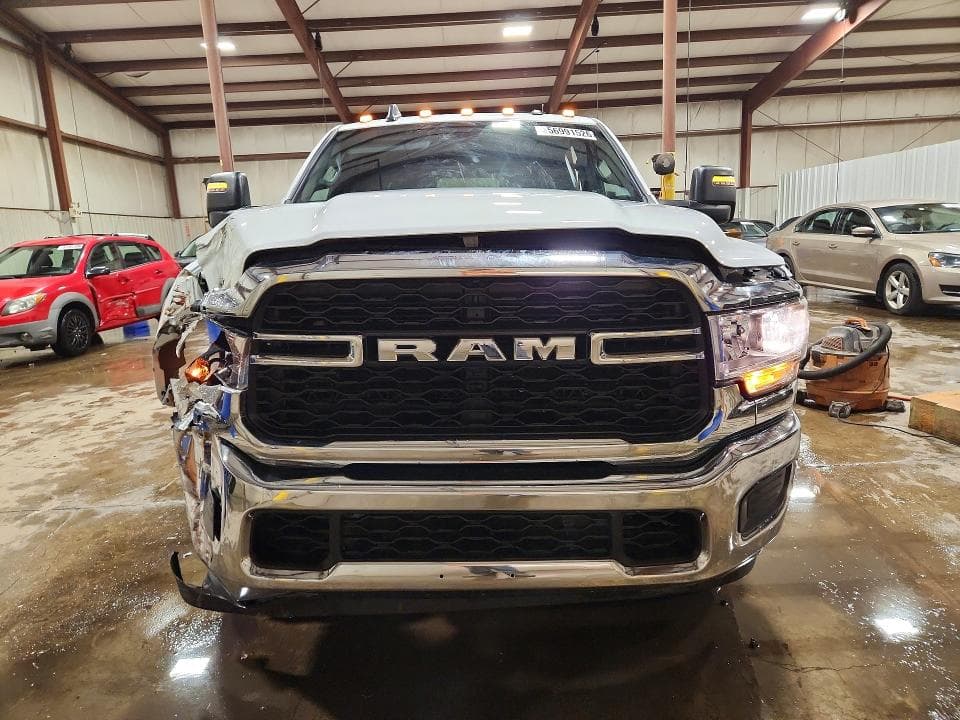 2024 RAM 2500 TRADESMAN TRADESMAN 5