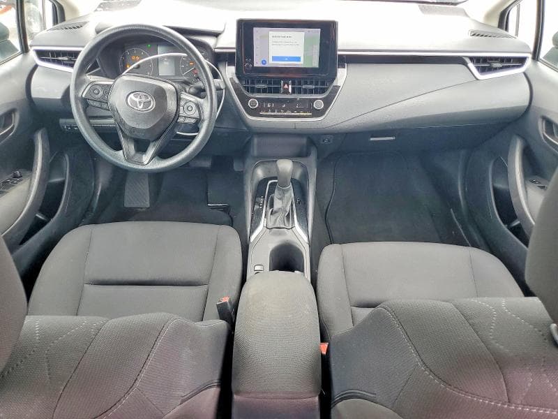 2024 TOYOTA COROLLA LE 8