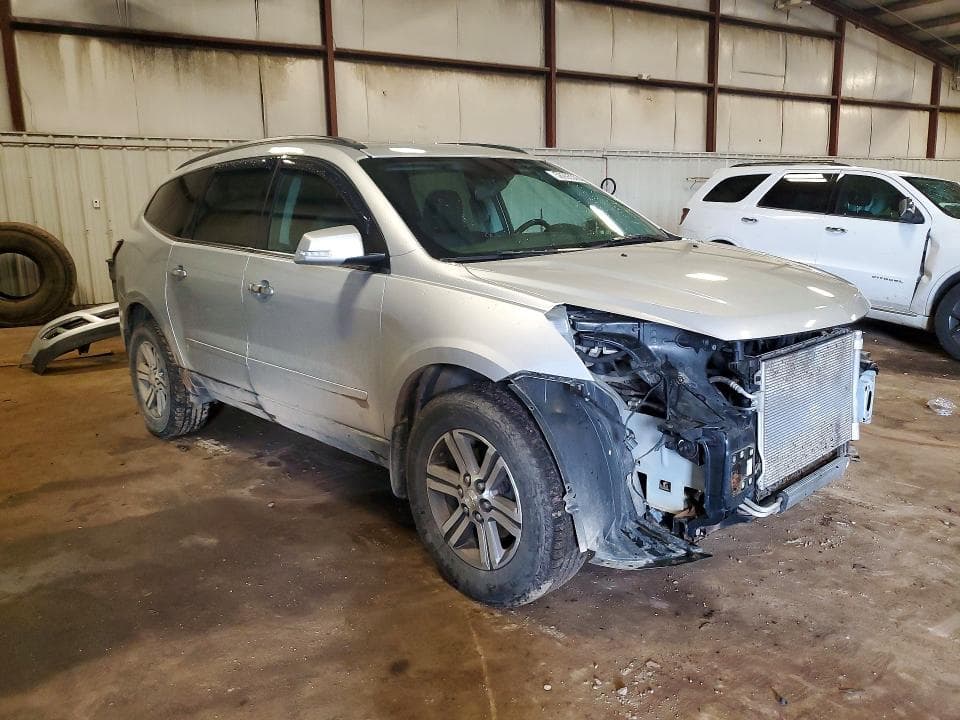 2017 CHEVROLET TRAVERSE LT 4