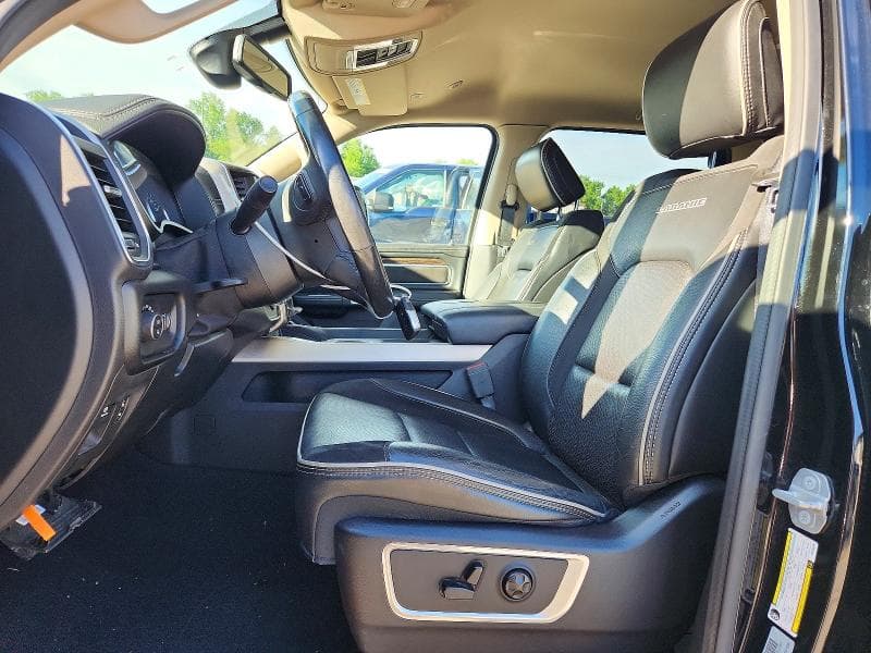 2019 RAM 1500 LARAMIE LARAMIE 7