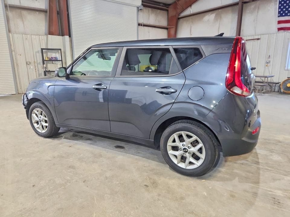 2020 KIA SOUL S S 2