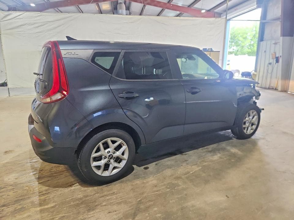2020 KIA SOUL S S 3
