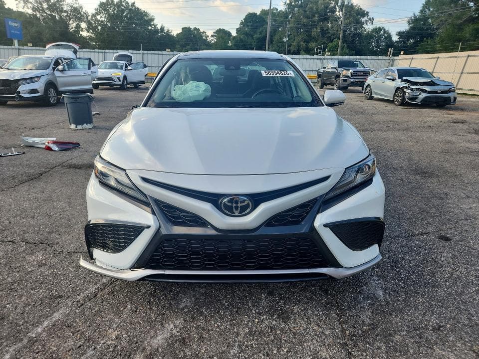 2022 TOYOTA CAMRY XSE 5