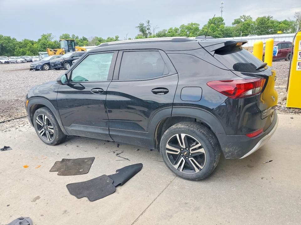 2023 CHEVROLET TRAILBLAZER LT 2