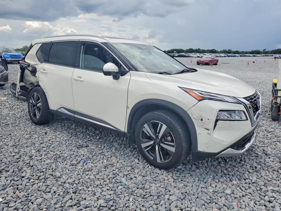 2022 NISSAN ROGUE PLATINUM 4
