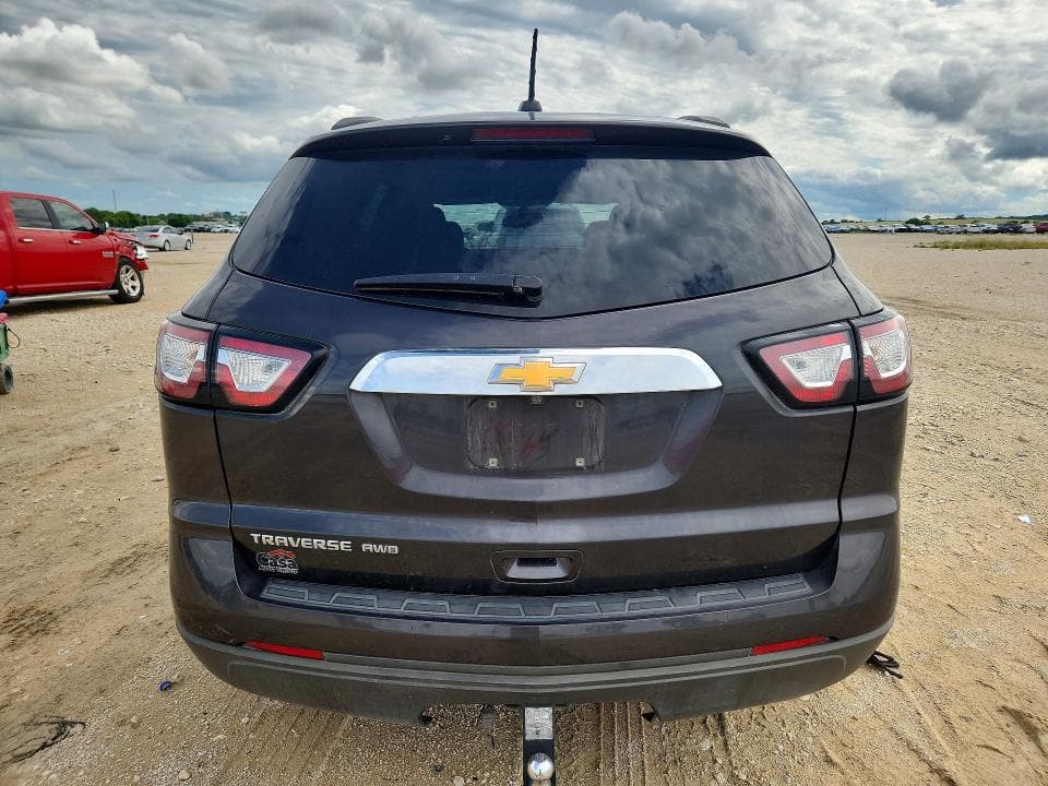 2017 CHEVROLET TRAVERSE LS 6