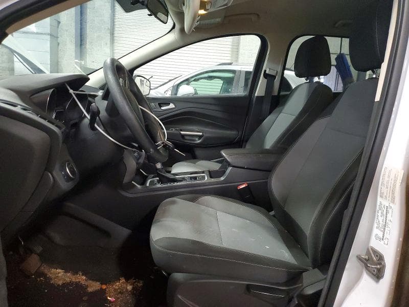 2017 FORD ESCAPE SE 7