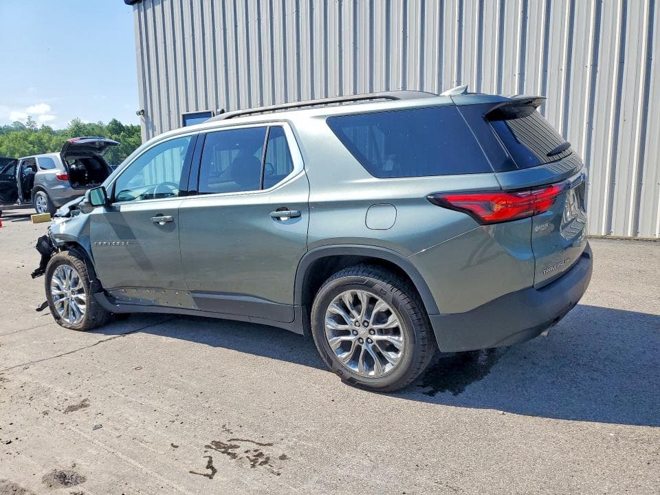 2022 CHEVROLET TRAVERSE LT 2