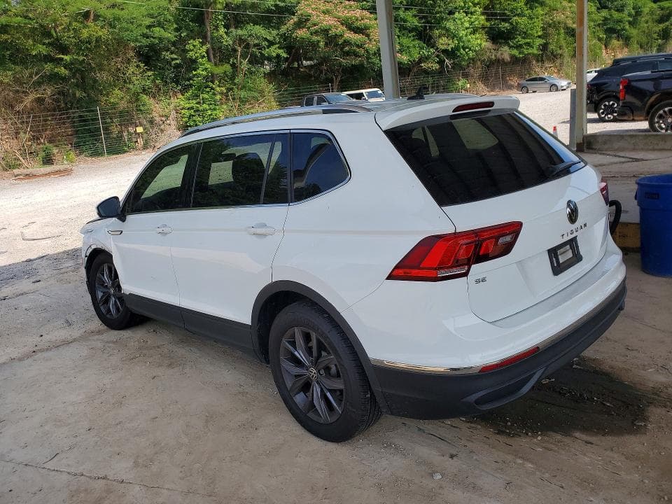 2022 VOLKSWAGEN TIGUAN SE 2