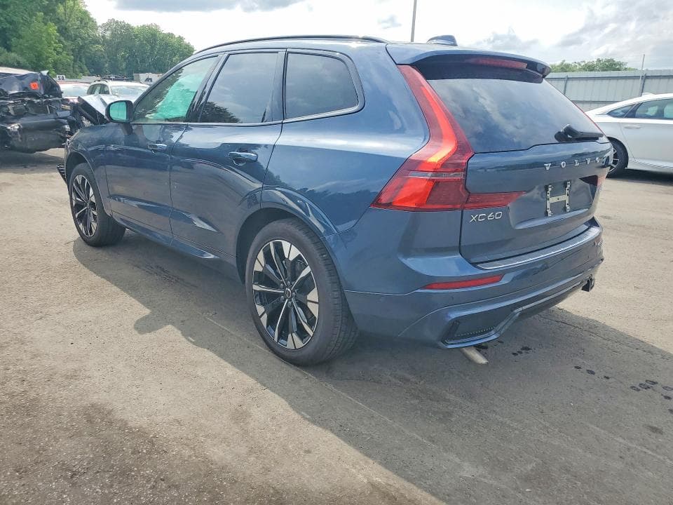 2026 VOLVO XC60 PLUS 2